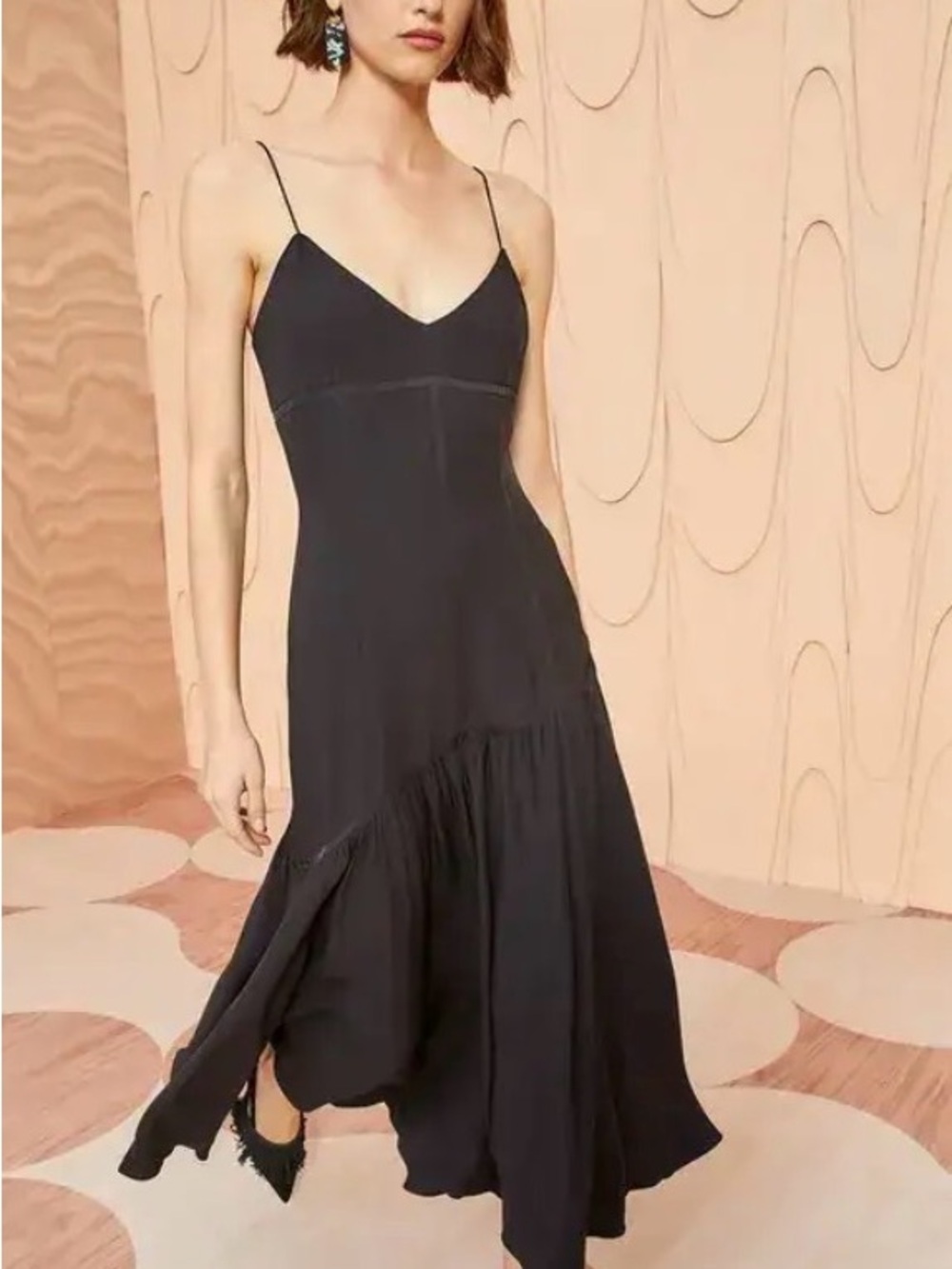 ULLA JOHNSON Black Spaghetti-Strap V-neck long silhouette dress. Size 4